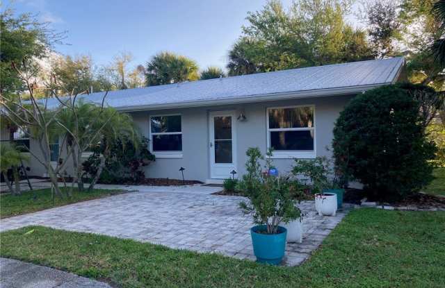 5008 Tradewinds Drive photos photos