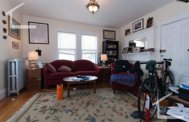 2BR 1Bth unit. Great location! Porch! photos photos