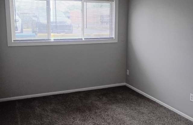 2235 Moore Road photos photos