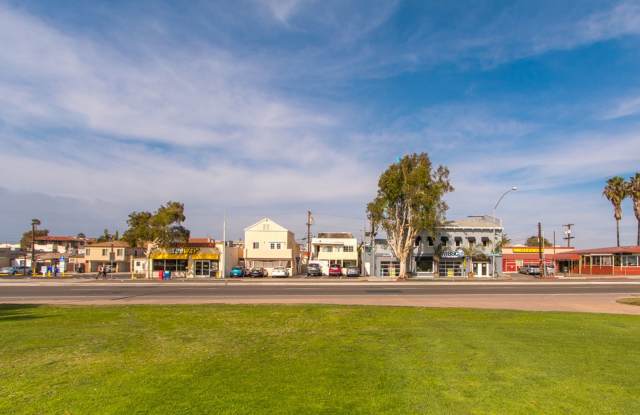 Conveniently Close to the Beach & Bay From This 1 Bed/1 Bath in Mission Beach! photos photos