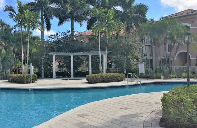 Large 3 bedroom with garage Gallery 1