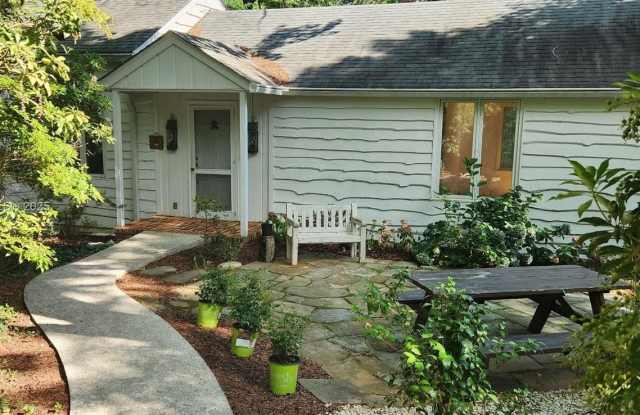 766 Carolina Drive 766 Carolina drive - 766 Carolina Drive, Tryon, NC 28782