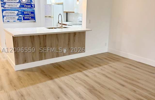 12850 SW 4th Ct Gallery 3
