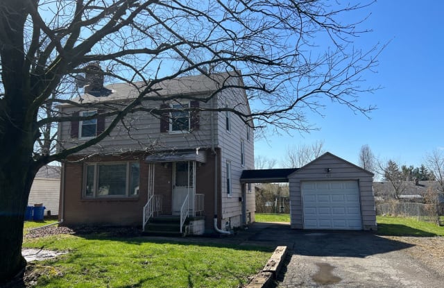 625 Churchill - 625 Churchill Hubbard Road, Girard, OH 44420