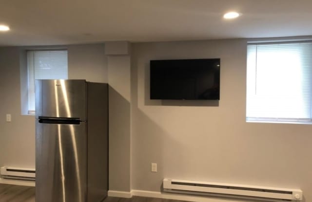1010 GIFFORD CT Gallery 4