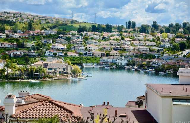 22426 Porreras - 22426 Porreras, Mission Viejo, CA 92692