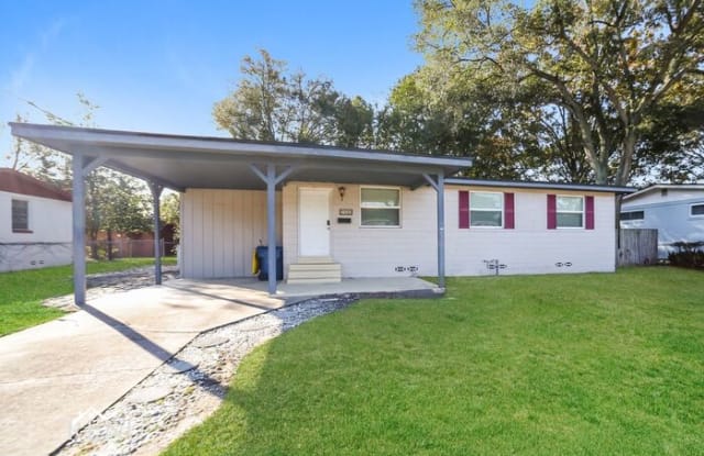 7426 Burlingame Drive South - 7426 Burlingame Drive South, Jacksonville, FL 32211