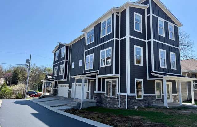 *August 2026* - Newly Built New 5 Bed, 5 Bath Townhome Near Campus! photos photos