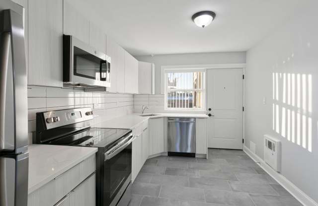 7634 N Eastlake Terrace photos photos