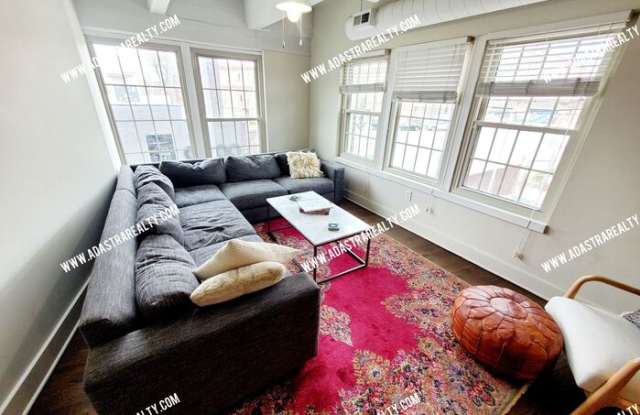 3001 Gillham Road Gallery 3