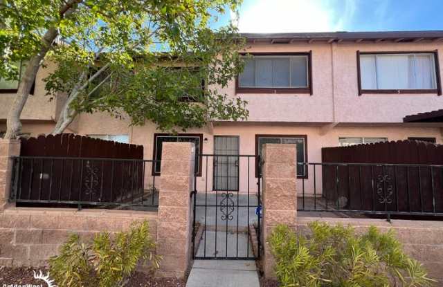 1757 East Rochelle Avenue photos photos