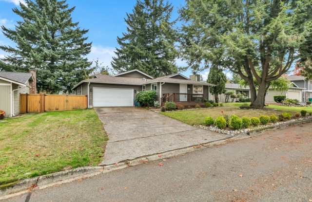4 Bedroom Newcastle Home - Ready for Move In - 7224 122nd Avenue Southeast, Newcastle, WA 98056