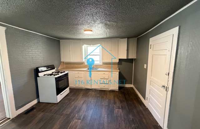 NOVEMBER RENT FREE | $775 2BR House w/ Front Porch & Huge Shaded Yard | Newton Gallery 3