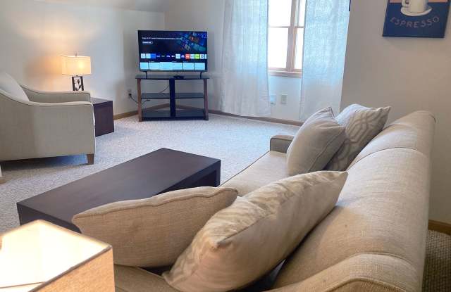 9304 W Hayes Ave - 9304 West Hayes Avenue, West Allis, WI 53227