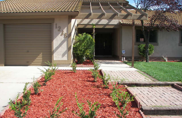1238 Chelsea Pl - 1238 Chelsea Place, Manteca, CA 95336