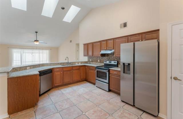 3845 GATLIN PLACE Circle Gallery 4