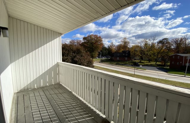 Fox Crossing Apartments Gallery 3