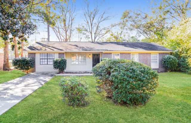 4429 Clovewood Street photos photos
