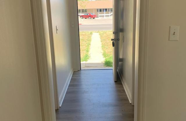 1035 N 3rd E - A Gallery 1
