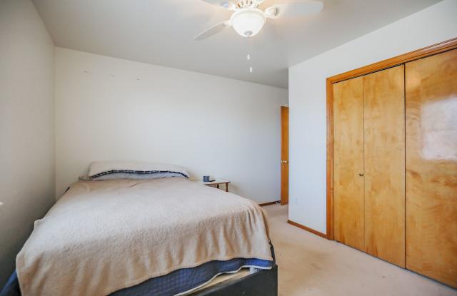 Spacious 3 Bedroom 2 bath with Solar Panels - 3030 Del Prado Court, Alamogordo, NM 88310