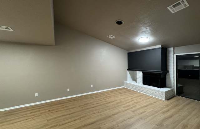 722 Stonecroft Cir photos photos