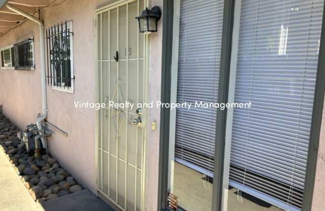 This Updated 2 Bedroom Duplex Is Ready to Go!!! photos photos