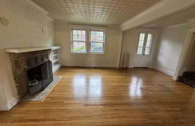 79 Winthrop Rd photos photos
