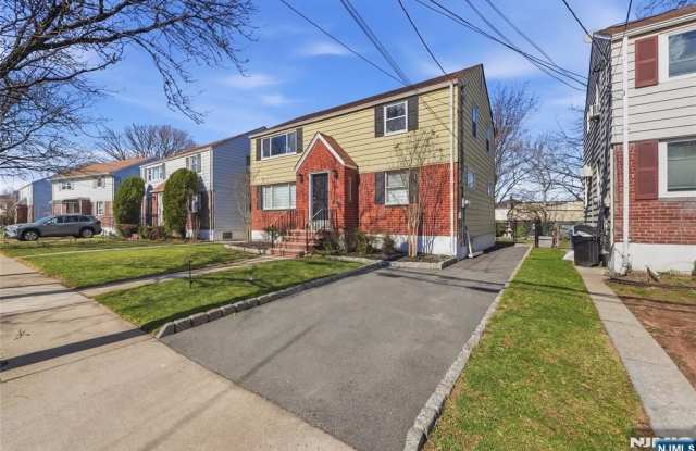 73 Macarthur Avenue Gallery 2