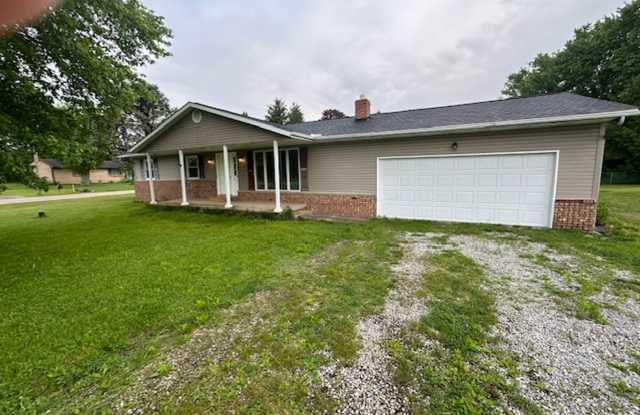 3BD 1.5BA House in Uniontown (Lake LSD) photos photos
