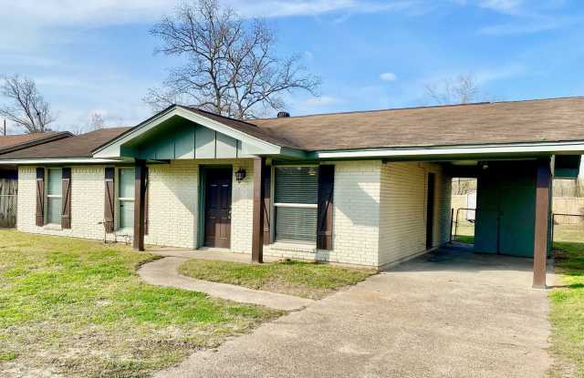 290 Beach St, Vidor TX 77662 - 290 Beach Street, Vidor, TX 77662