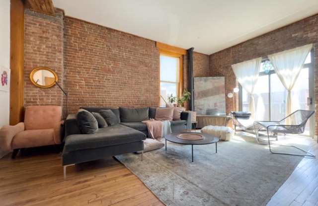 138 Broadway - 138 Broadway, Brooklyn, NY 11211