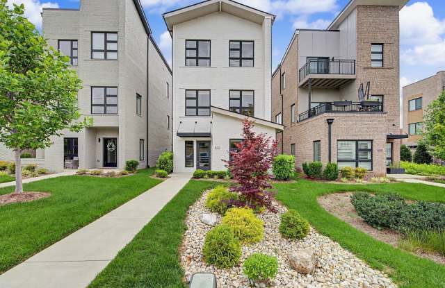 Stunning 3BR/3.5BA contemporary condo in the heart of Wedgewood-Houston! photos photos