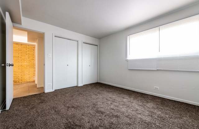 8515 S Green Gallery 2