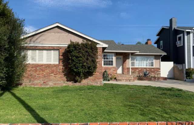 2744 Ladoga Avenue Gallery 2