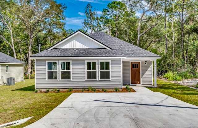 4-Bedroom Available in Wakulla Gardens photos photos