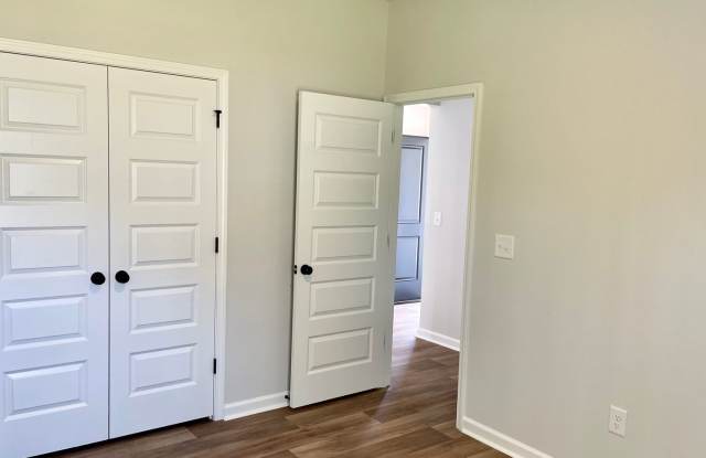 3 bedroom 2 bath home in Hunter's Trace, Calabash, NC Gallery 4