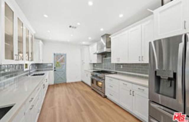 1104 South Crest Drive - 1104 South Crest Drive, Los Angeles, CA 90035