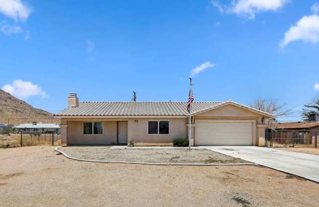 3 BEDROOM APPLE VALLEY HOME photos photos
