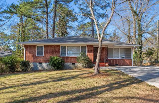 3 Bed 2 Bath in Atlanta! Gallery 1