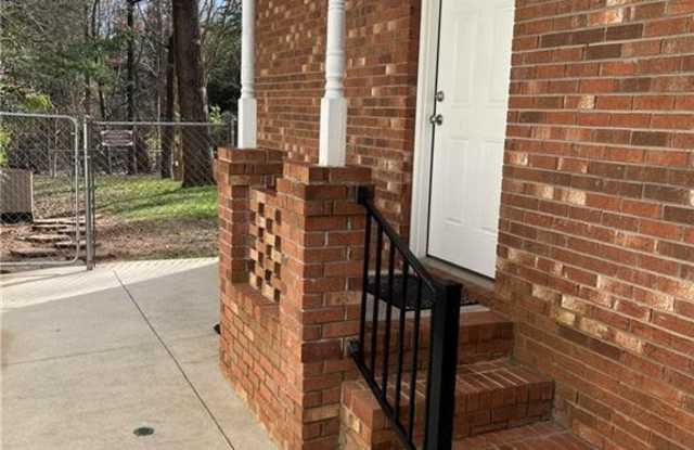 5250 Shaddowfax Drive Gallery 4