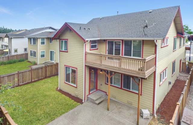 4315 Freemont St NE - Edgewater Community Gallery 3