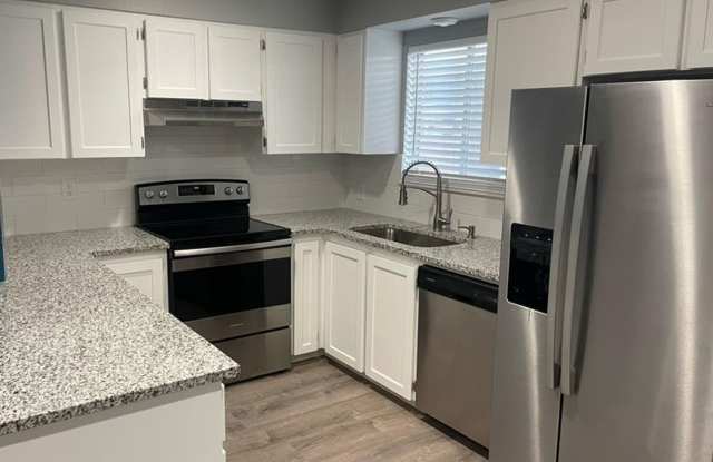 Beautifully Updated 2 Bed Townhome with Pool Access photos photos