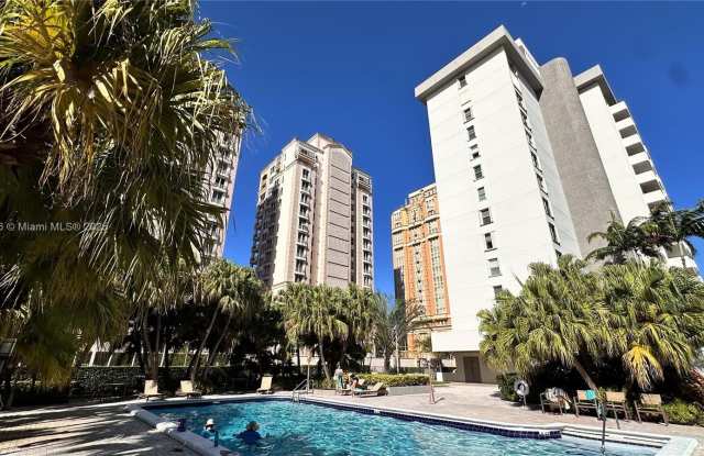 Gables Plaza Condos photos photos