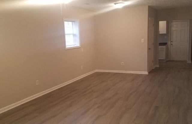 2 Bed 1.5 Bath in Atlanta! Gallery 4