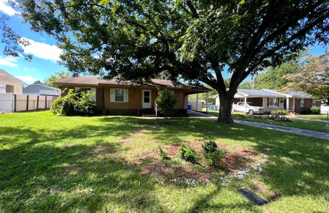 6593 Stillwater ~ Emerald Gardens Gallery 1