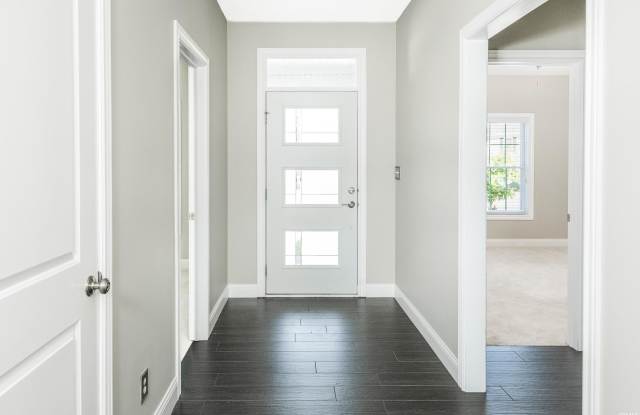 4442 S Carberry Court Gallery 4