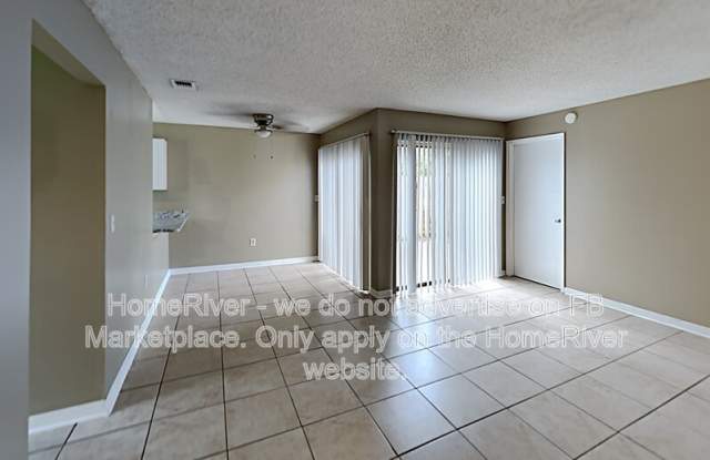 565 Hunter Cir Gallery 2