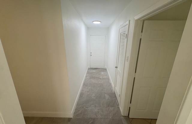 Great home in East Austin! Gallery 4