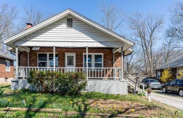 Spacious 2 bedroom 2 bath house photos photos