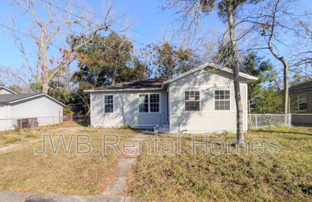 3037 Imperial St photos photos